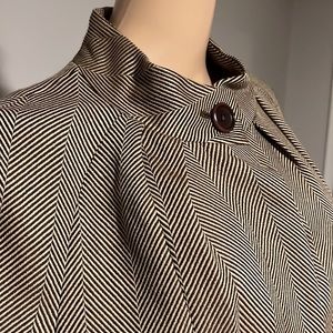 Jones New York tunic suit jacket. Mixed wool. New with tag. NWT.